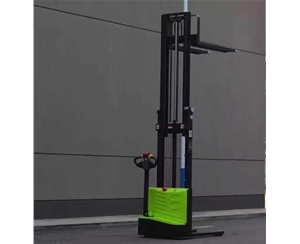 電動(dòng)提力步行式堆垛車(chē)